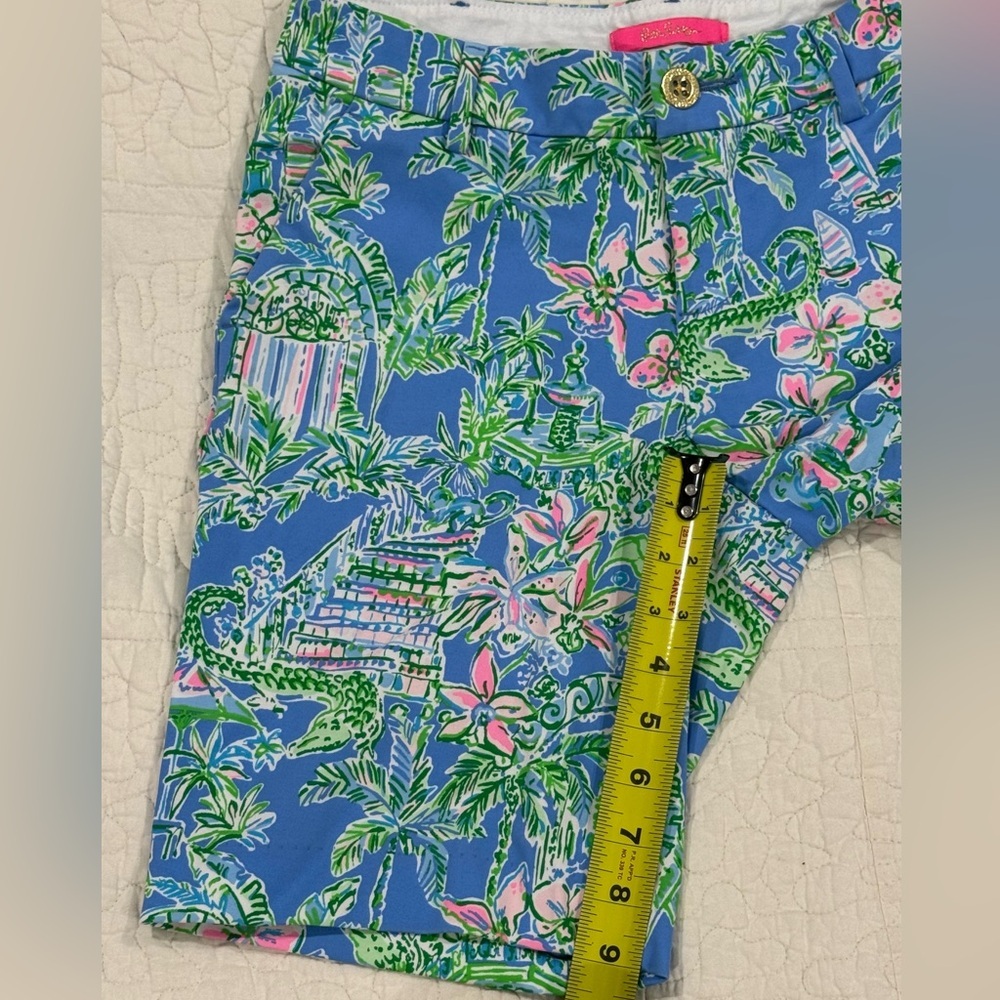 Lilly Pulitzer Womens Blue Tropical Floral Bermuda Shorts Size 0 stretch - Picture 5 of 8